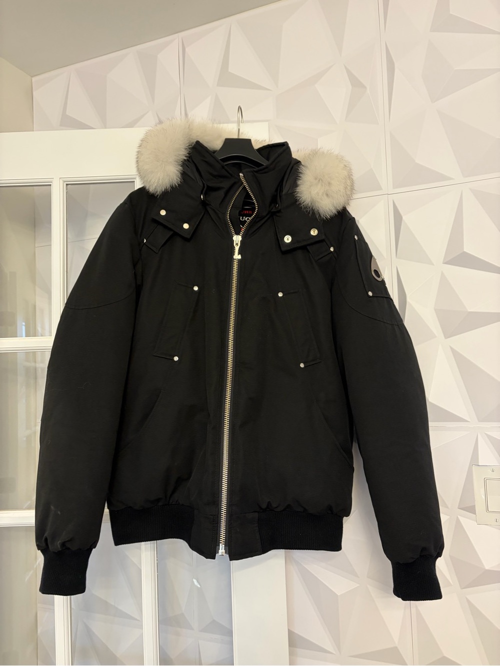 Worn couple of times Moose Knuckles Originial Ballistic Down Bomber White fur